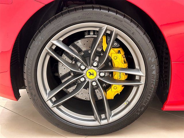 2017 Ferrari 488 GTB image 17