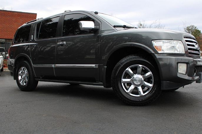 2005 Infiniti QX56