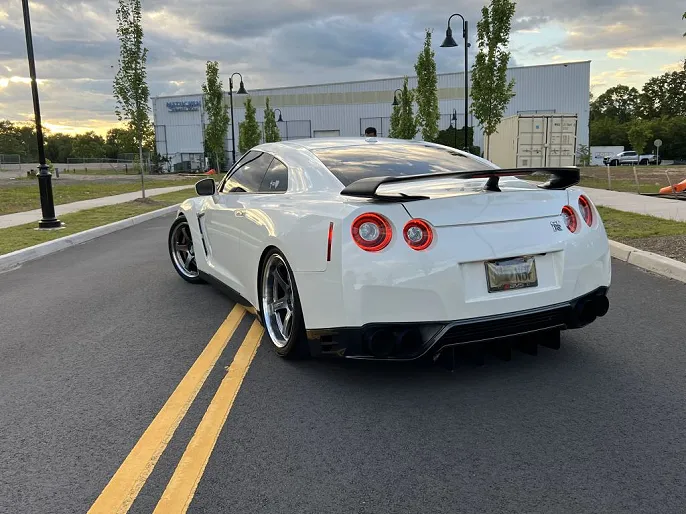 2016 Nissan GT-R