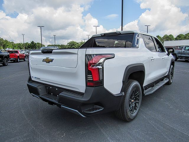 2026 Chevrolet Silverado EV