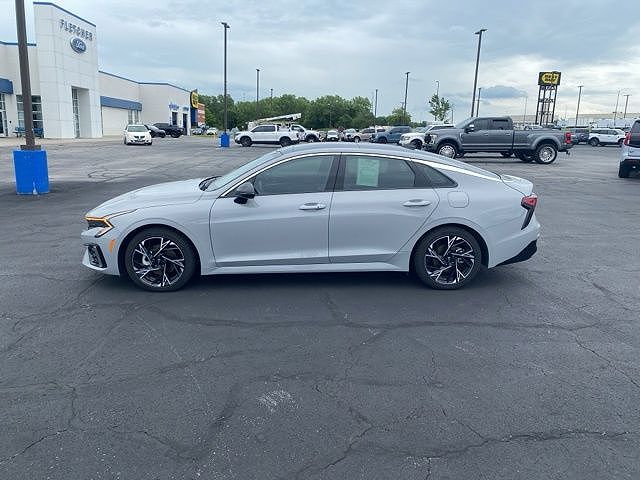 2025 Kia K5