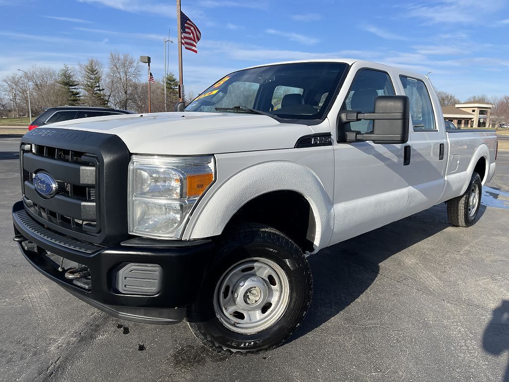 2013 Ford F-250 null image 2