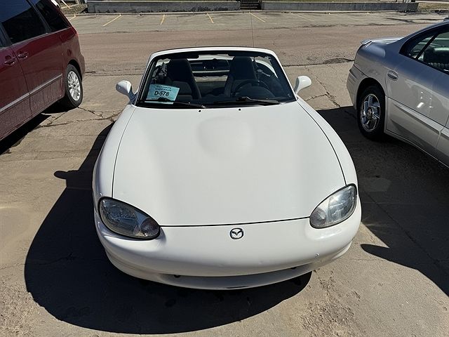 1999 Mazda Miata null image 13