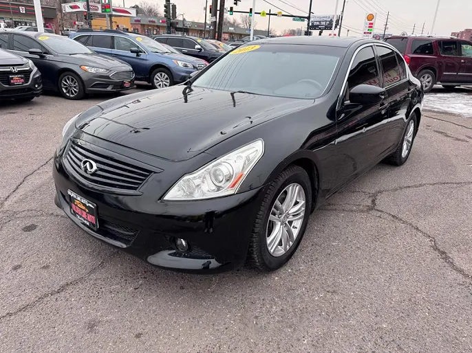 2013 Infiniti G37
