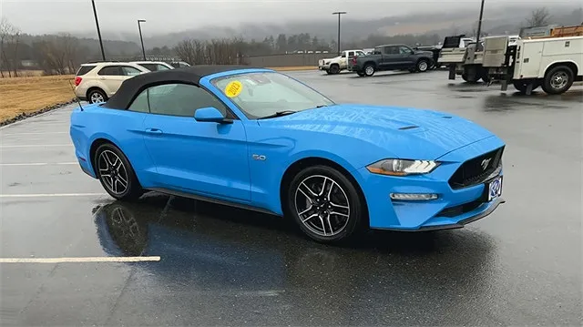 2023 Ford Mustang GT image 1