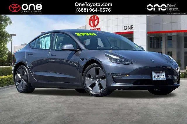 2022 Tesla Model 3