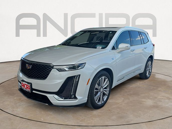 2023 Cadillac XT6