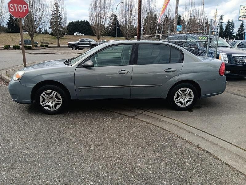 2007 Chevrolet Malibu LS image 0