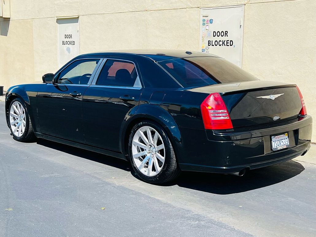 2007 Chrysler 300 C SRT8 image 5
