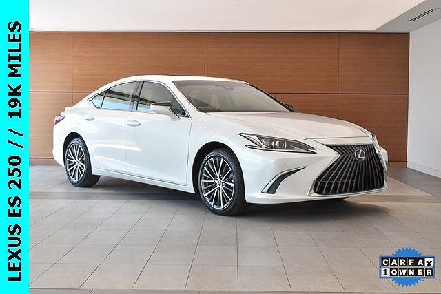 2024 Lexus ES