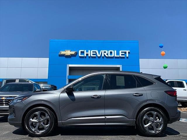 2023 Ford Escape