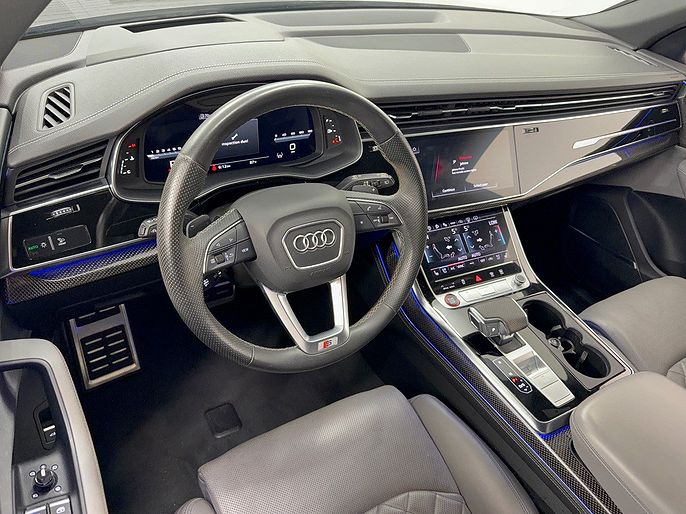 2023 Audi SQ8