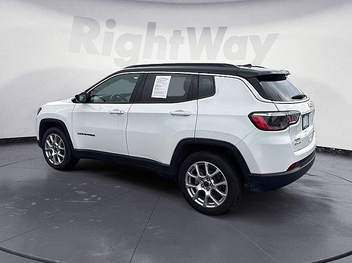 2025 Jeep Compass