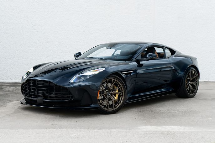 2024 Aston Martin DB12