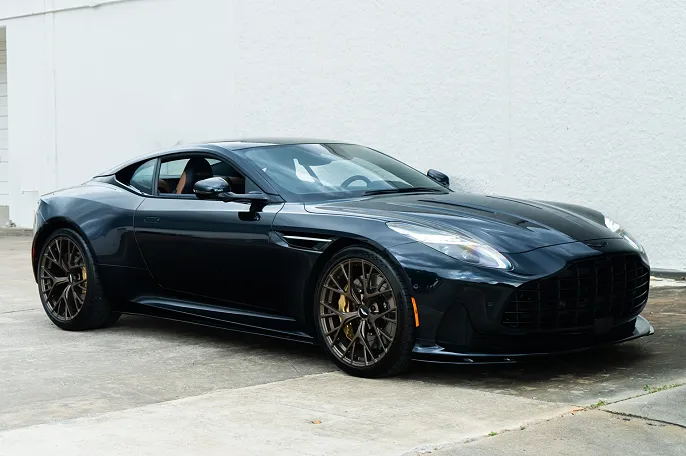 2024 Aston Martin DB12