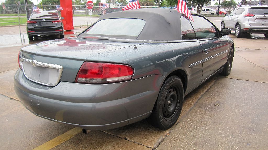 2006 Chrysler Sebring null image 3