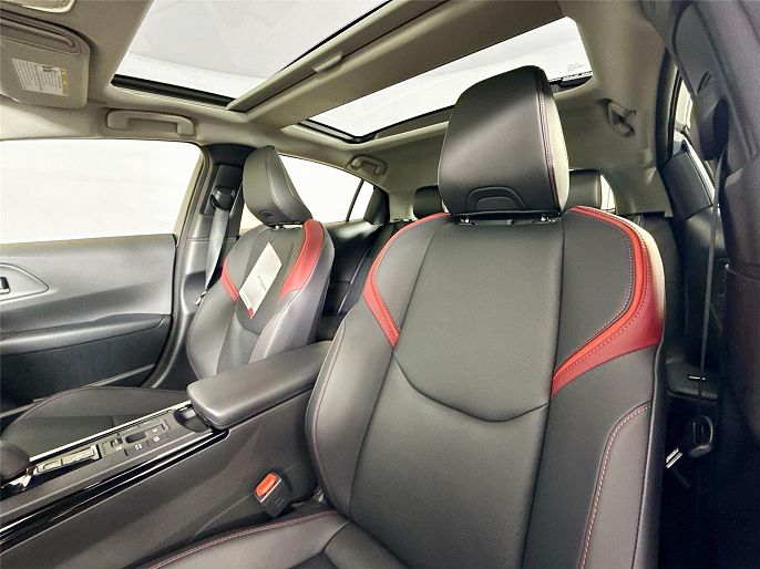2026 Toyota Prius Plug-in