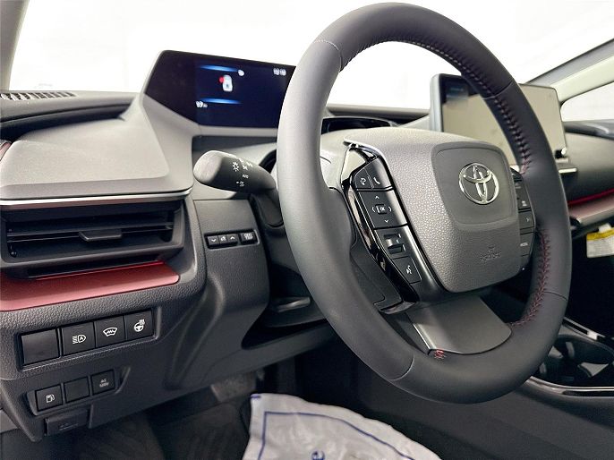 2026 Toyota Prius Plug-in