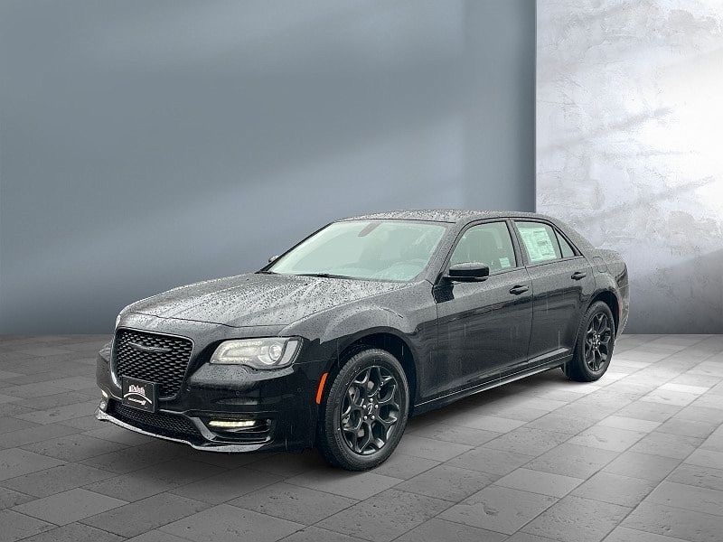 2023 Chrysler 300 Touring image 0