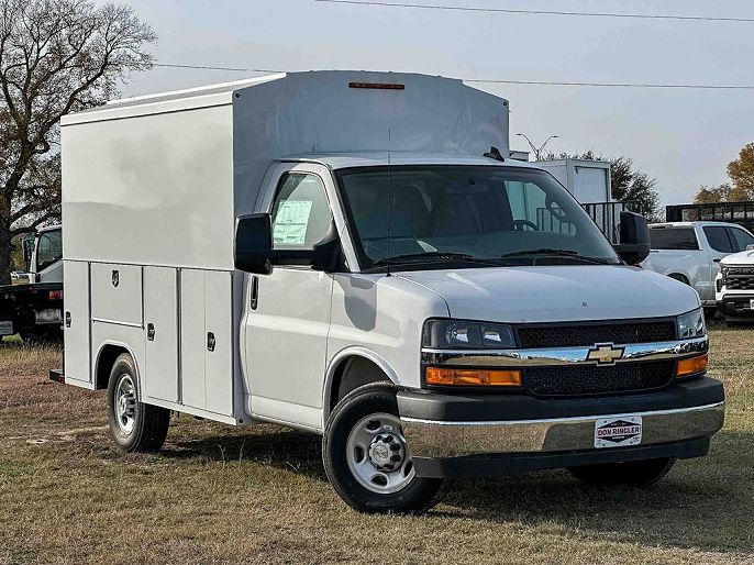 2025 Chevrolet Express