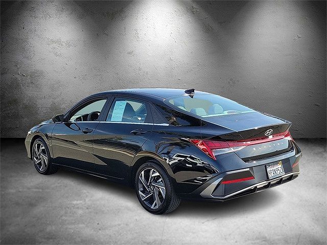 2024 Hyundai Elantra
