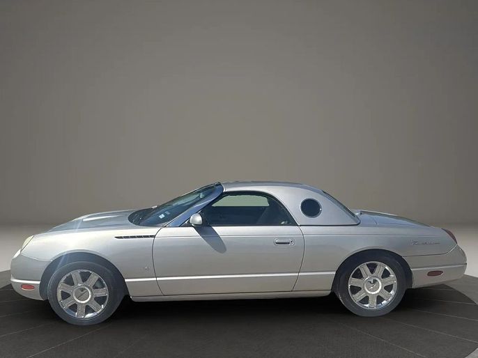 2004 Ford Thunderbird