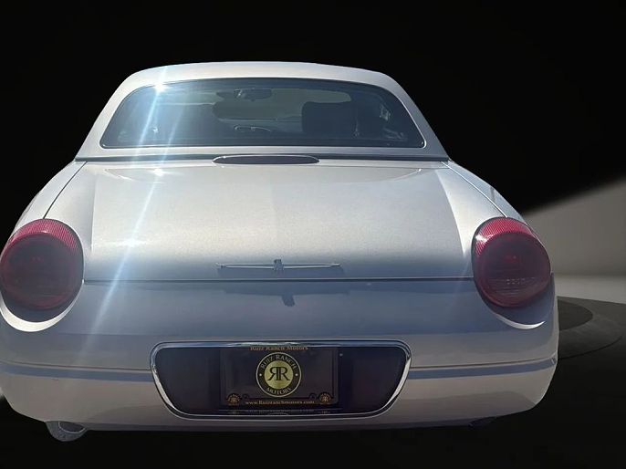 2004 Ford Thunderbird