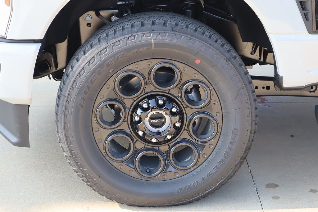 2025 Ford F-250