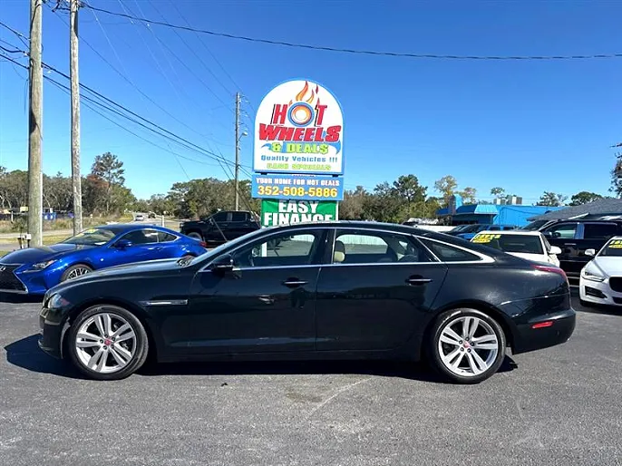 2016 Jaguar XJ
