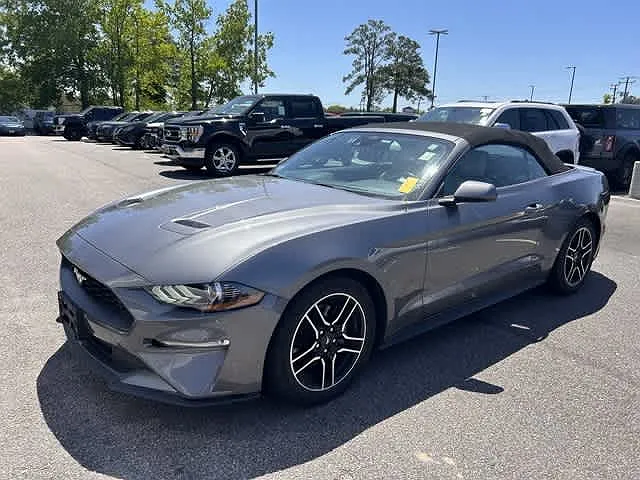 2021 Ford Mustang null image 0