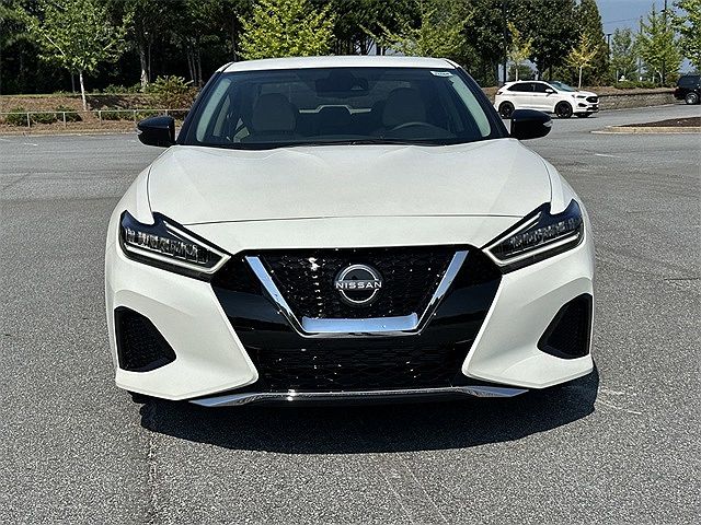 2023 Nissan Maxima SV image 1
