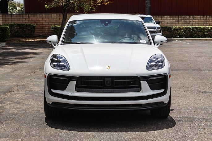 2024 Porsche Macan