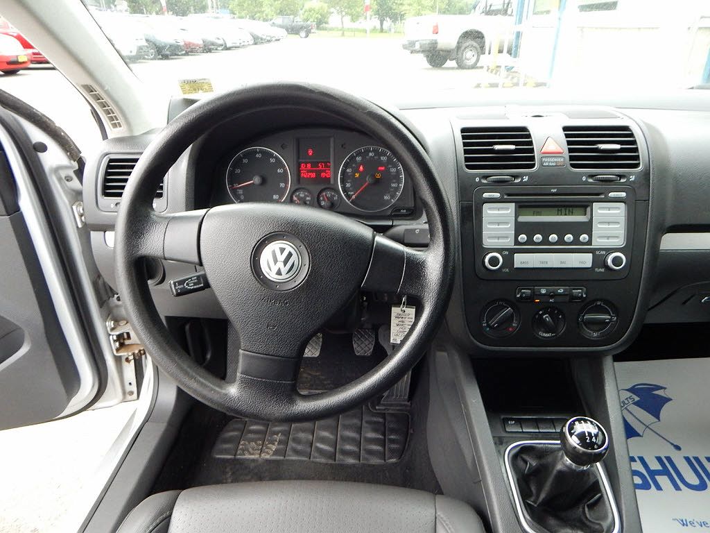 2007 Volkswagen Jetta Wolfsburg Edition image 7