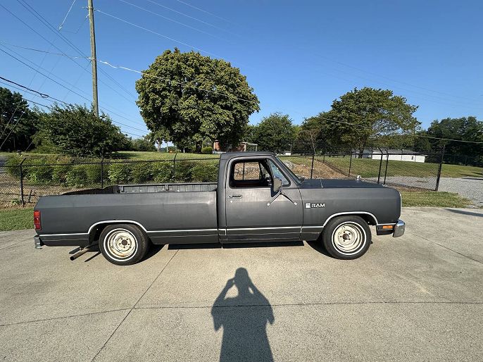 1987 Dodge Ram 100