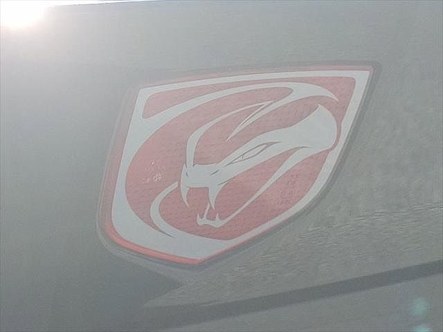 2017 Dodge Viper GTC image 28