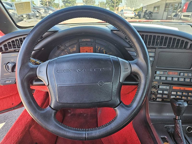 1991 Chevrolet Corvette null image 14