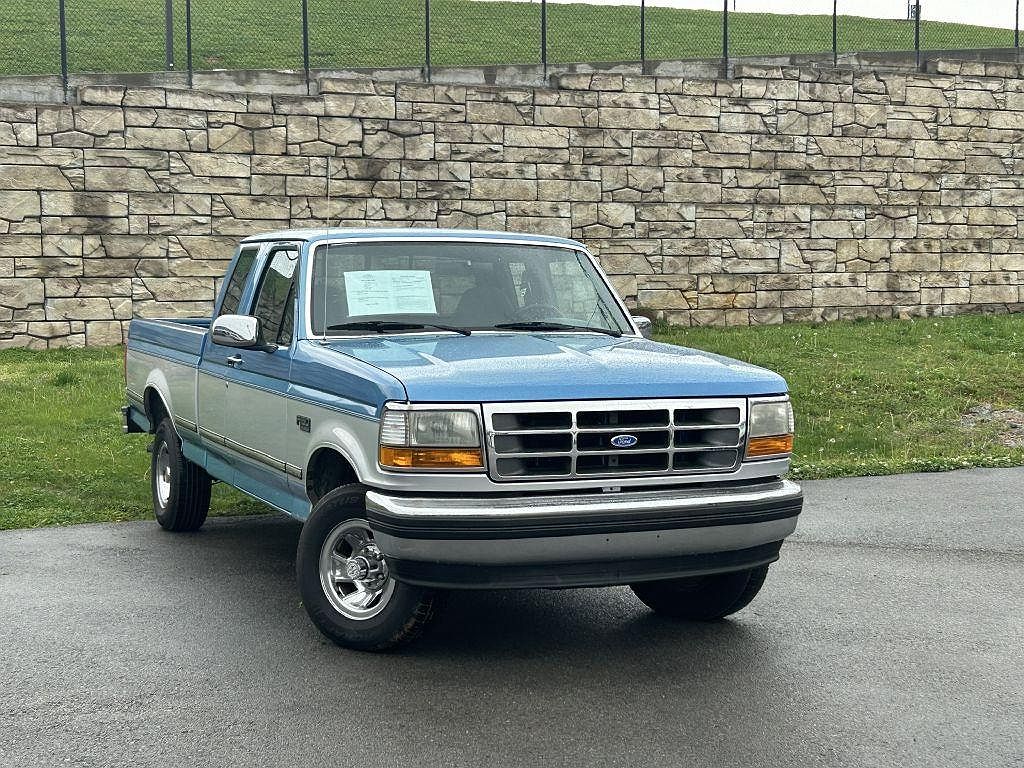 1993 Ford F-150 XL image 0