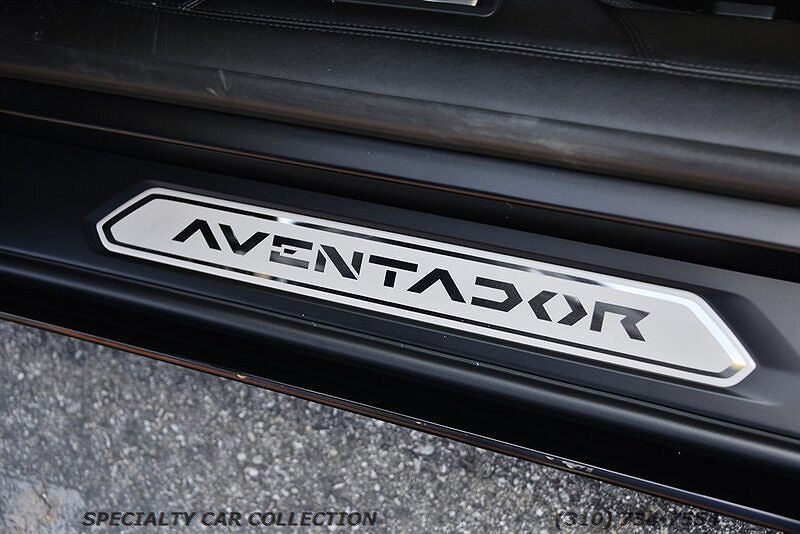 2015 Lamborghini Aventador LP700 image 34
