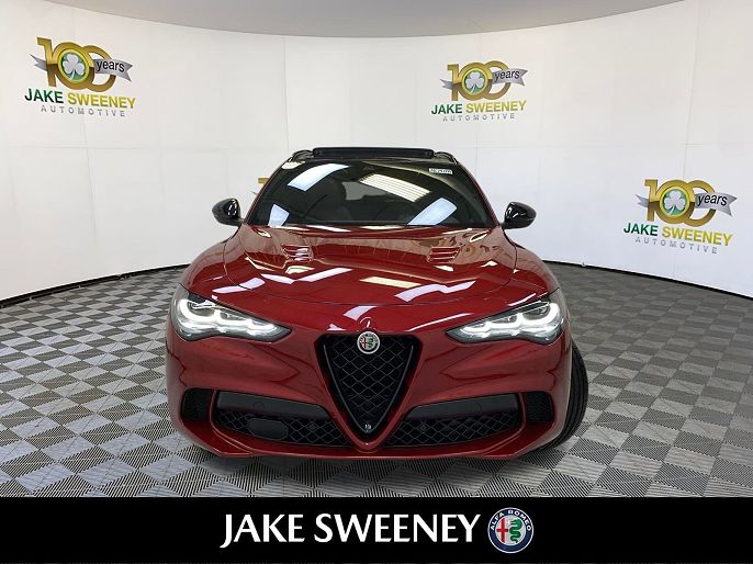 2024 Alfa Romeo Stelvio