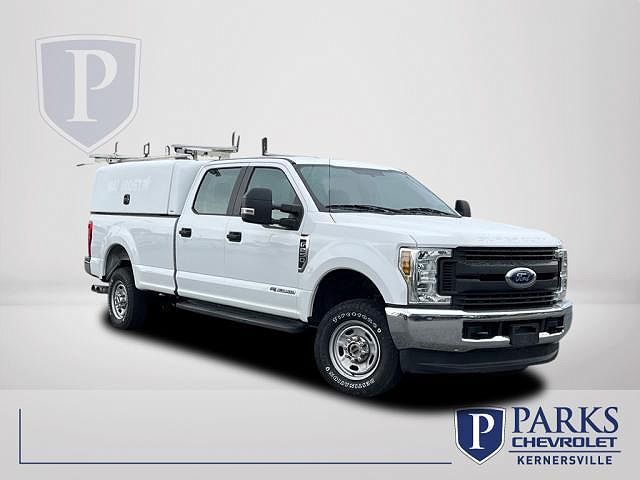 2019 Ford F-250 XL image 0