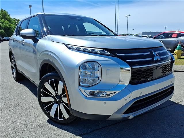 2025 Mitsubishi Outlander