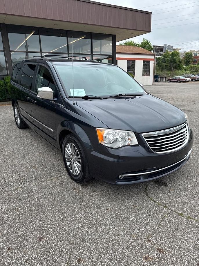 2014 Chrysler Town & Country