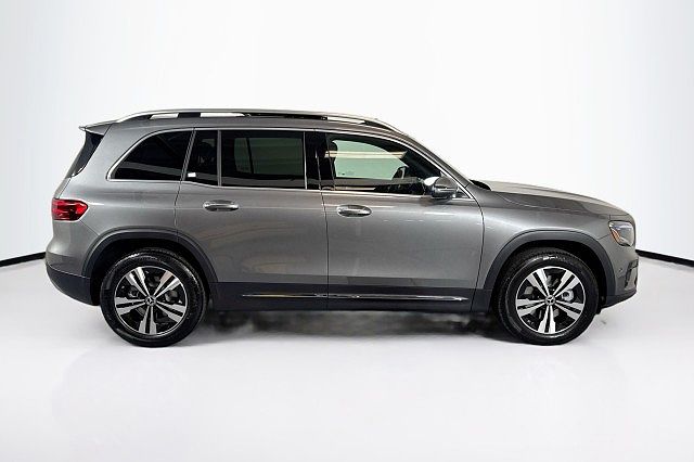 2026 Mercedes-Benz GLB
