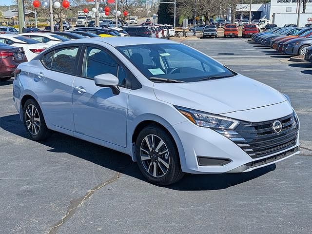 2025 Nissan Versa