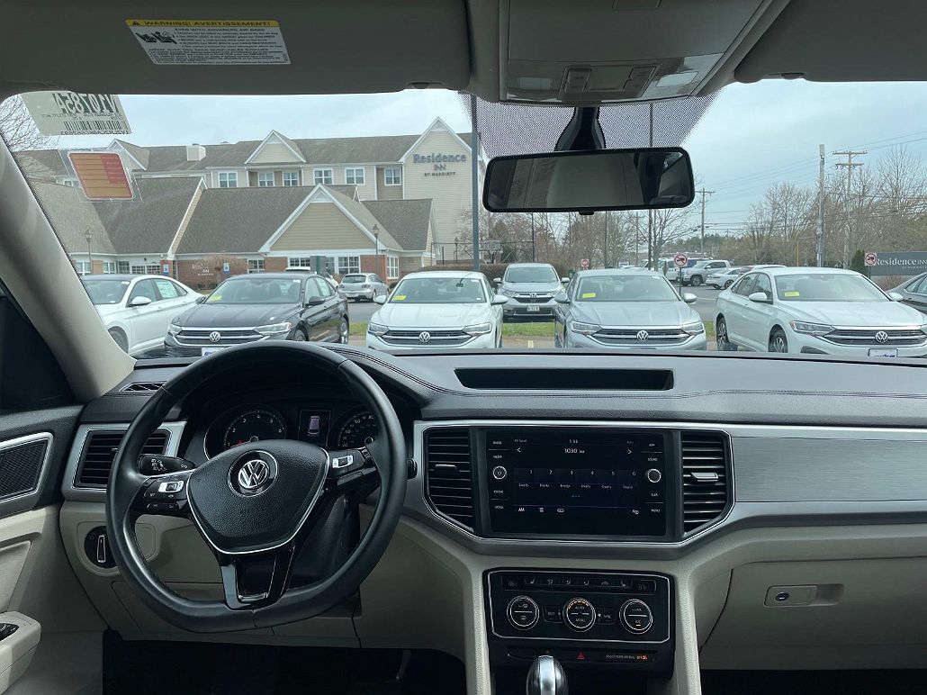 2019 Volkswagen Atlas SE image 1