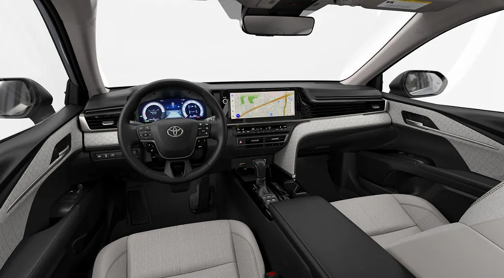 2025 Toyota Camry SE image 4