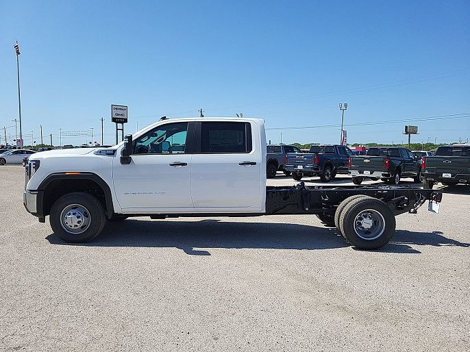 2025 GMC Sierra 3500HD