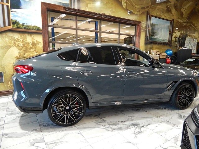 2022 BMW X6 M