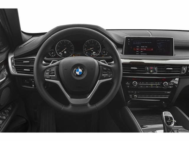 2019 BMW X6 xDrive35i image 6