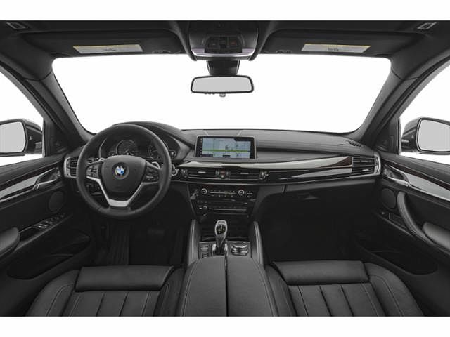 2019 BMW X6 xDrive35i image 7